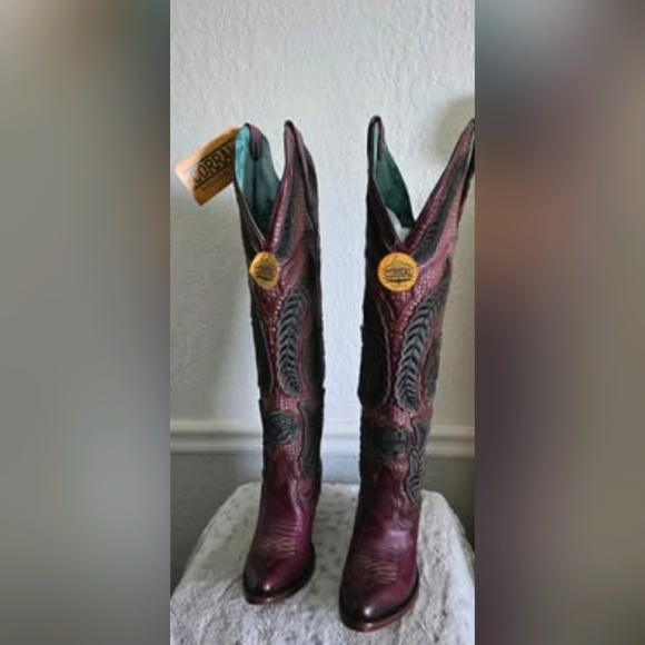 Taking Offers!!!!Corral Boots - Picture 8 of 9
